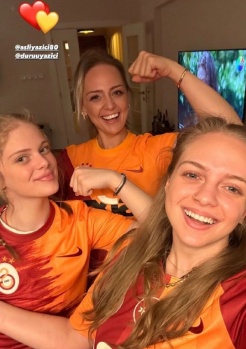 Galatasaraylı Ünlüler Şampiyonluğu Böyle Kutladılar