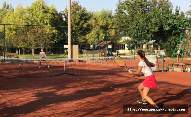 Tenis Şenliği sona erdi