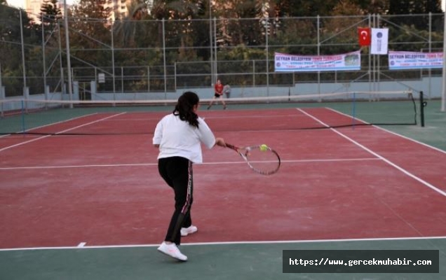 Seyhan Belediyesi’nden Tenis turnuvası