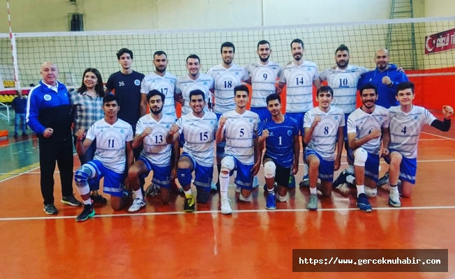 Seyhanlı  Erkek Voleybolcular galibiyetle başladı