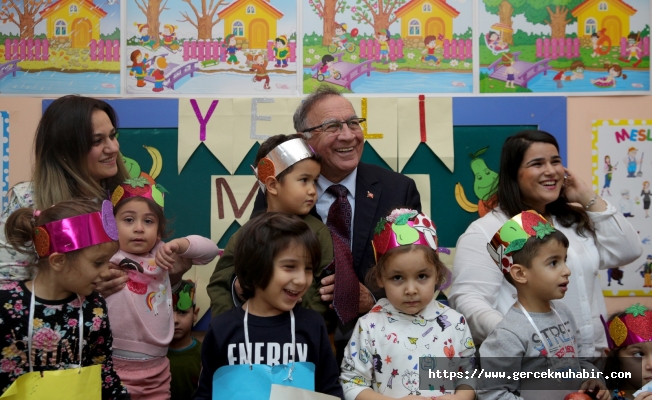 Akay’dan “Yerli Malı”nda Atatürk vurgusu