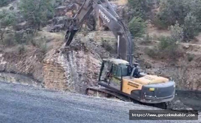 Diyarbakır'da 400 Yıllık Köprü Yol İçin Yıkıldı!