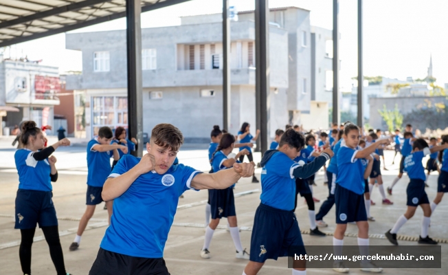 Seyhan’ın, Muay-Thai ordusu