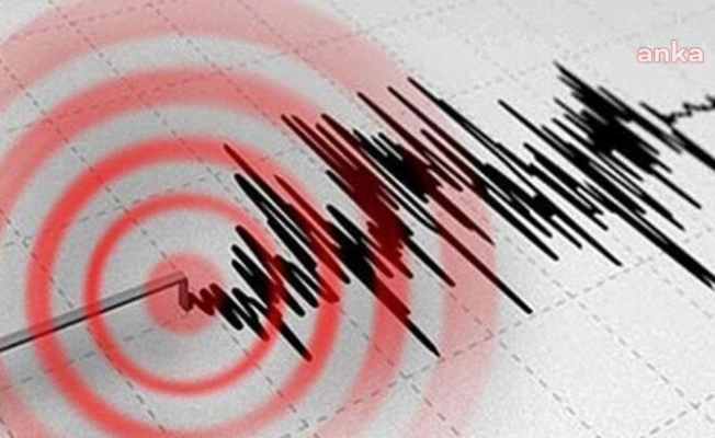 İzmir'de 4.7 büyüklüğünde bir deprem daha oldu