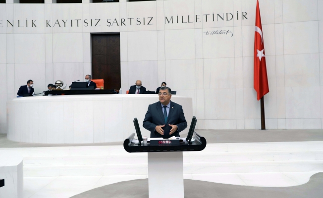 CHP’li Sındır; “Kadınlarımızdan neden korkuyorsunuz?”