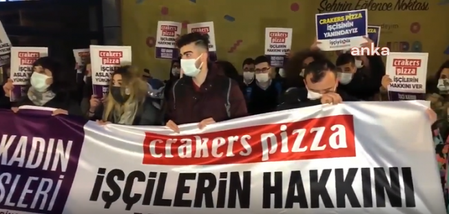 Maaşları Ödenmeyen Pizza Firması İşçileri Eylem Yaptı