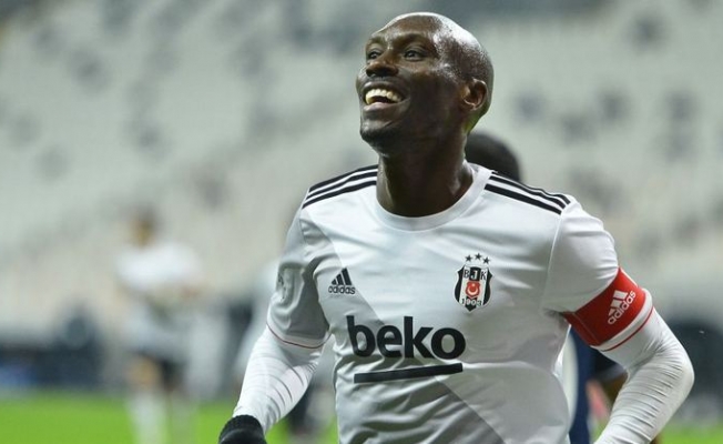 Atiba Hutchinson kararını verdi