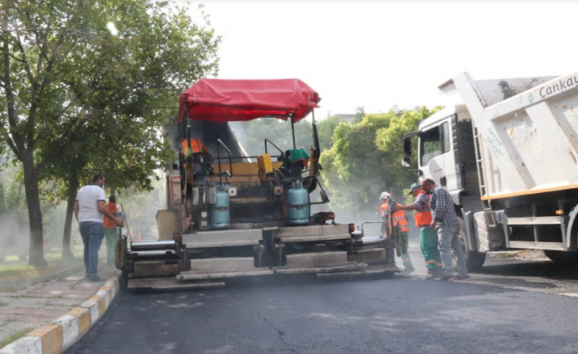 ÇANKAYA'DA ASFALT ÇALIŞMALARI TAM GAZ