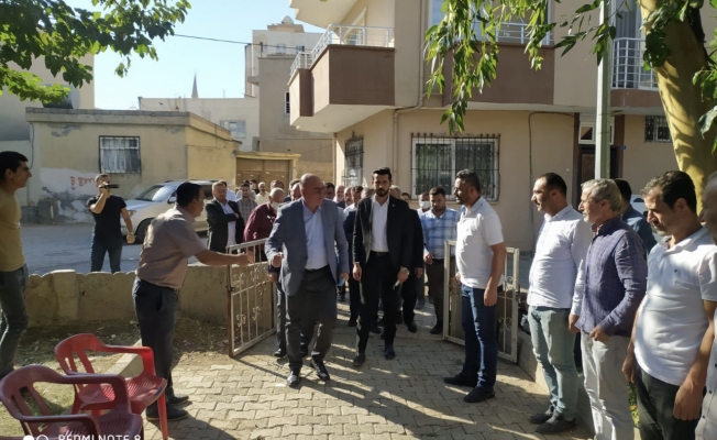 CHP'li Tanal, Cizre'de esnafla buluştu