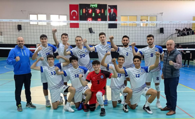 Seyhan’ın genç erkek voleybolcuları namağlup  il birincisi oldu