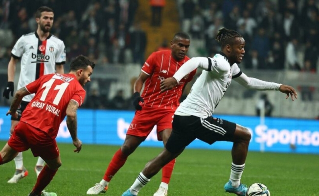 Beşiktaş Antalyaspor ile yenişemedi