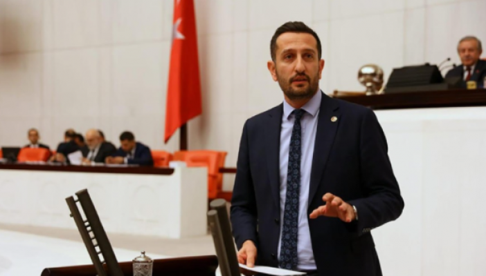 CHP'li Hakverdi: "4000 Akaryakıt istasyonu kapanma durumunda"