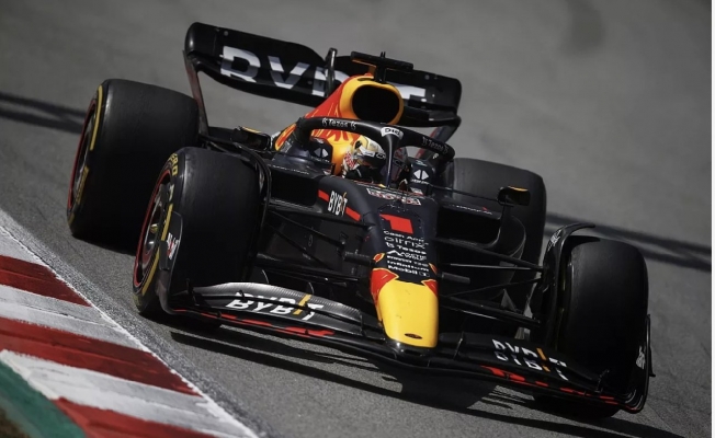 İspanya GP'de kazanan Verstappen