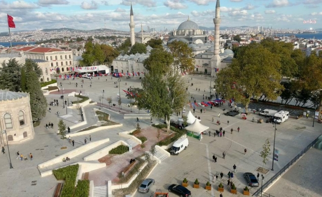 İBB, tarihi Beyazıt Meydanı’nı eski görkemine kavuşturdu