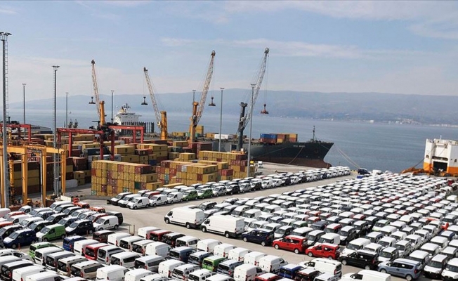 AB, 158 milyar Euro'luk otomobil ihraç etti