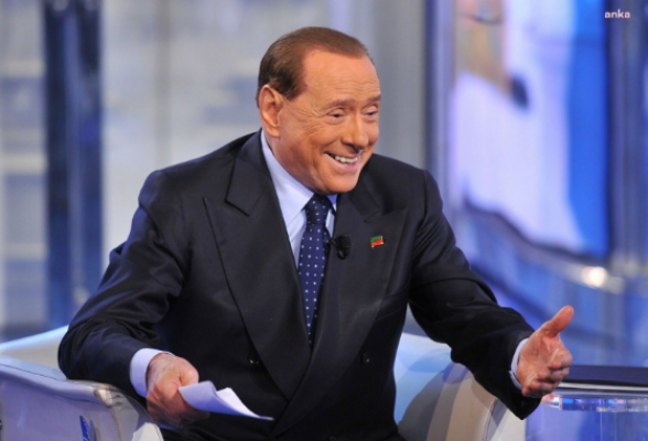 Eski İtalya Başbakanı Silvio Berlusconi, hayatını kaybetti