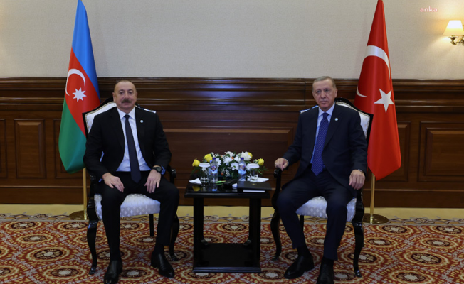 Cumhurbaşkanı Erdoğan, Astana’da Azerbaycan Cumhurbaşkanı İlham Aliyev ile görüştü