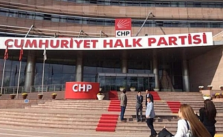 CHP’de kurultay ertelenmeyecek