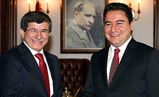 ''Davutoğlucular ile Babacancılar birbirine girdi''