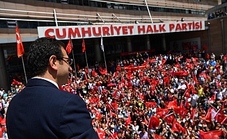 Ekrem İmamoğlu : ''Hakları olmayan maaşlar alıyorlar''