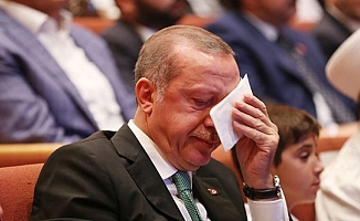 "Yeni parti sorulunca Erdoğan duygusallaşmış''