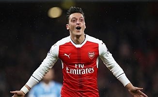 Mesut Özil 'güvenlik gerekçesiyle' kadroya alınmadı