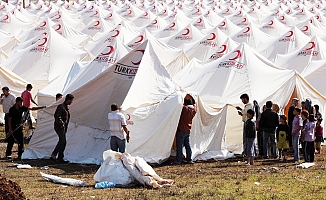 Kızılay, yardım paralarını lüks araçlara harcadı!