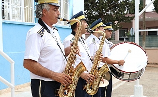 MERSİN BÜYÜKŞEHİR TROMPETÇİ, KLARNETÇİ VE SAKSAFONCU ALACAK