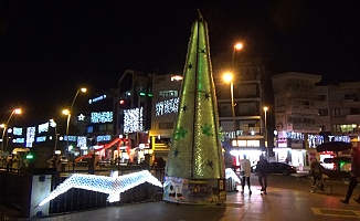 Marmaris'te Yeni Yıl Hazırlığı Başladı