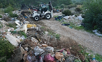 BODRUM'DA DOĞAYA ATILAN 65 TON ATIK TOPLANDI