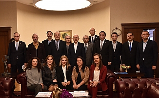 Kılıçdaroğlu, sağlık örgütleri temsilcileriyle bir araya geldi
