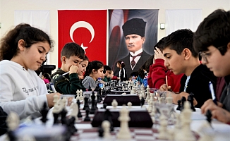 Seyhan Belediyesi'nden Satranç Turnuvası
