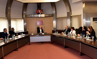 Kılıçdaroğlu, Tabipler Birliği ile Görüştü