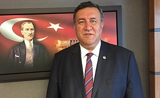 Gürer: “Belediye başkanları, kendi ekibini belirleyebilmeli”