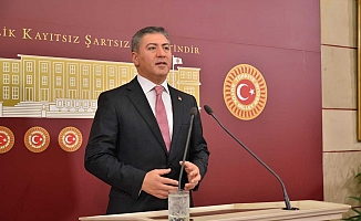 CHP’li Emir; "Sağlık Bakanı topu taca atıyor"