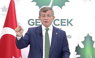 Davutoğlu: İktidar Gerçeklerle Savaşmaya Başladı!