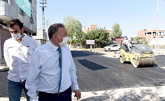 Başkan Akay’dan asfalt denetimi