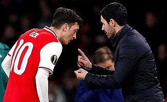 Arteta'dan Mesut Özil açıklaması