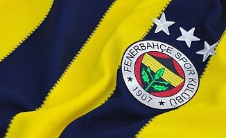 Eski Fenerbahçeli futbolcu trafik kazası geçirdi