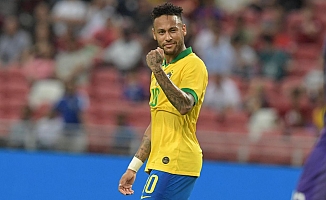 Neymar'dan veda sinyali