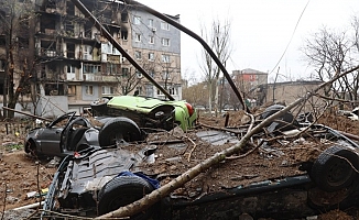 Ukrayna'da sıkıyönetim 90 gün daha uzatıldı