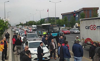 Zafer Partililer Ankara girişinde durduruldu