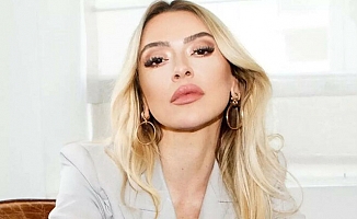 Hadise'den Galatasaray paylaşımı